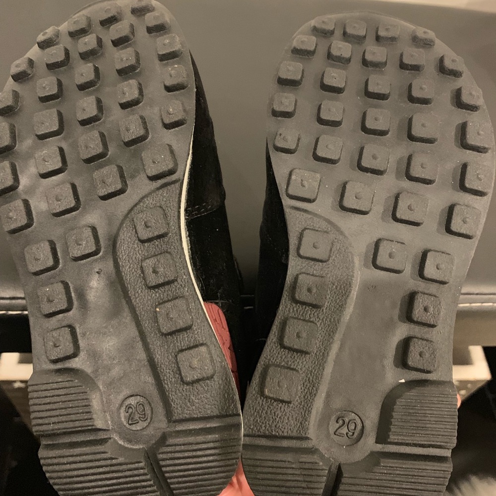 Kids sneakers shoes brand new - Picture 5 of 8